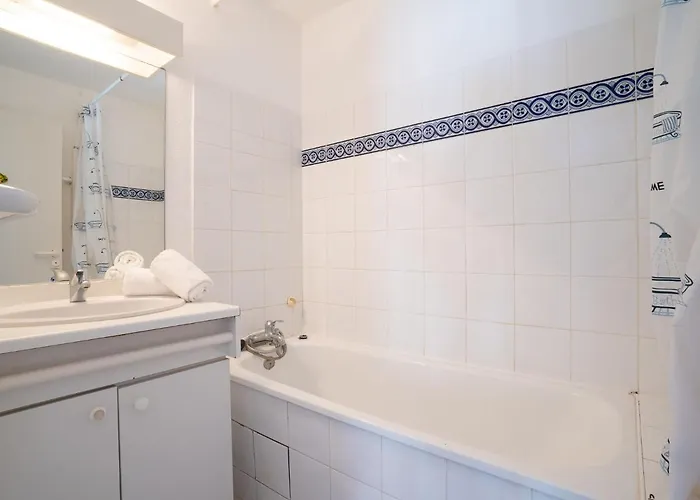 Hacienda Ii-4 By Interhome Agde